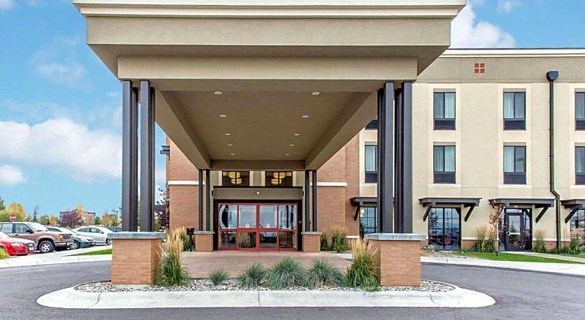 Comfort Suites Airport-University