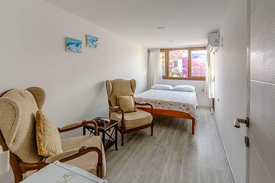 Giritli Rum Meyhanesi & Butik Otel
