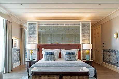 Prestige Suite