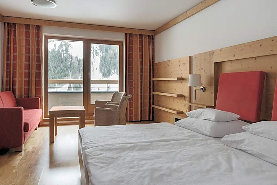 Photo 1 of 5 of Junior Suite, Balcony
