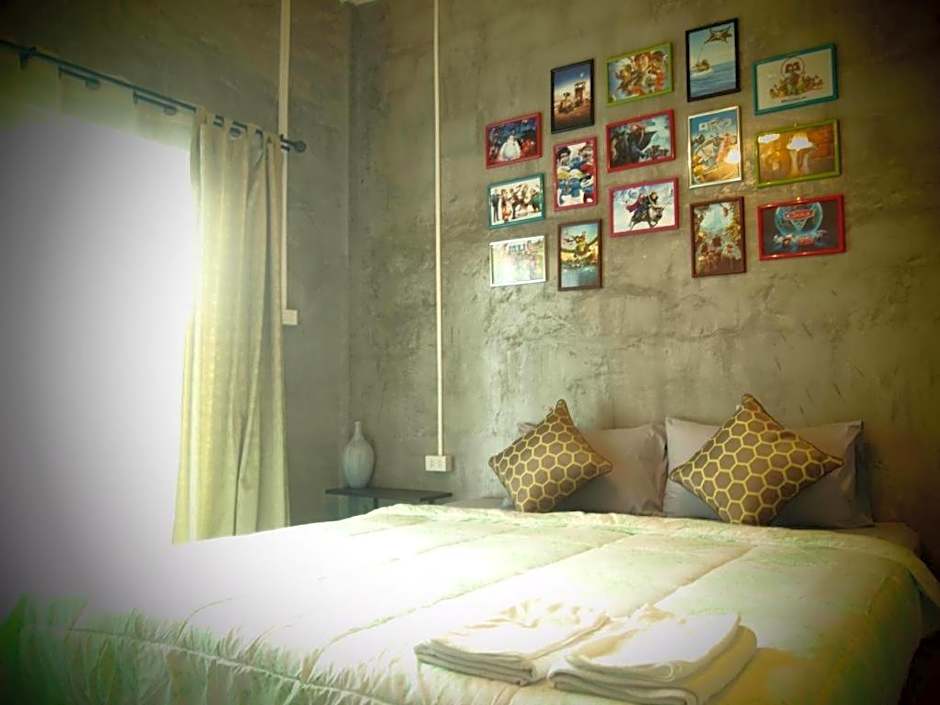 Maesai Holic Lodge