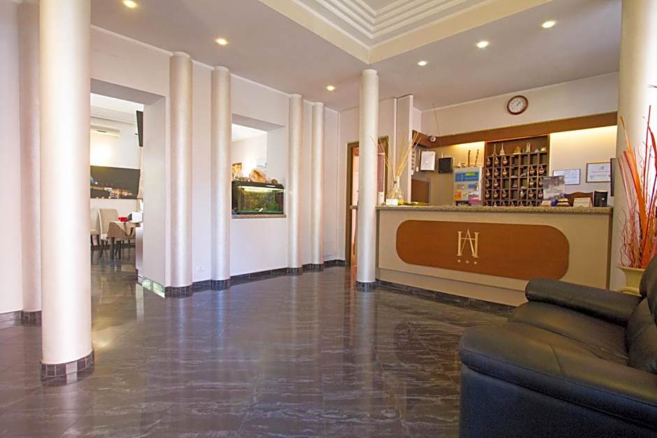 Hotel Adriano