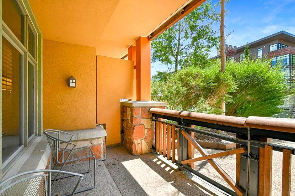 Sundial Lodge By Canyons Resort