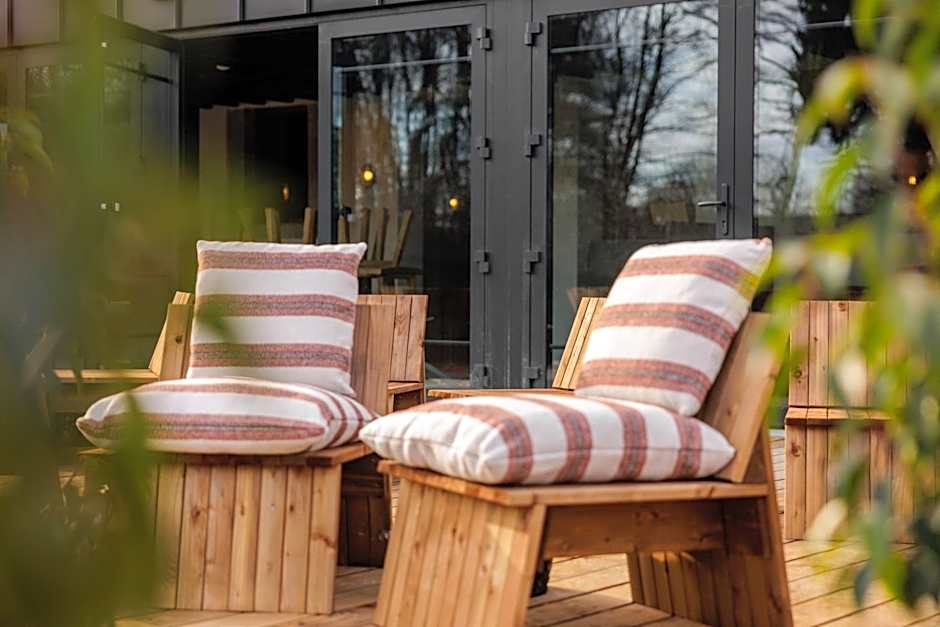 Hillview Hotel Grandvoir