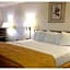 Amerihost Inn & Suites - Mexico