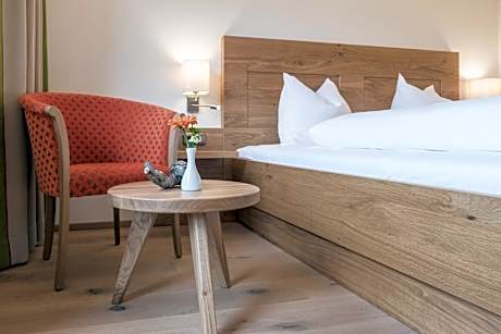 Double Room in the Annex