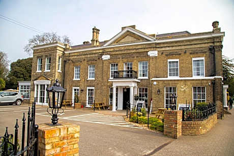 Banyers House