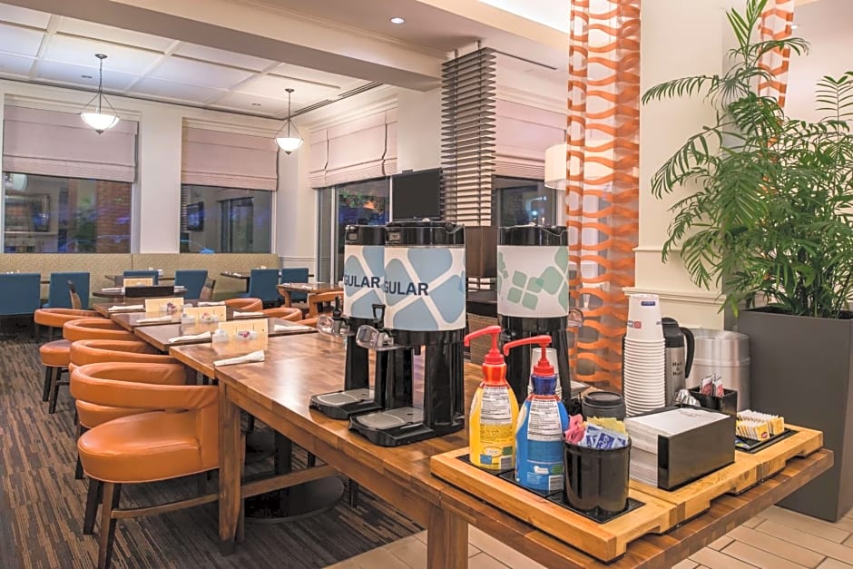 Hilton Garden Inn White Marsh