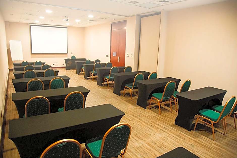 abba Presidente Suites Santiago