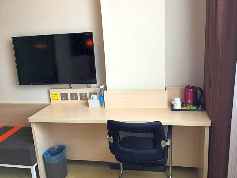 7 Days Premium Taixing Changzheng Road Branch