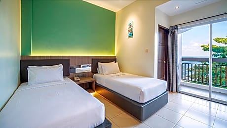 Deluxe Sea View Room with 2 Twin Beds