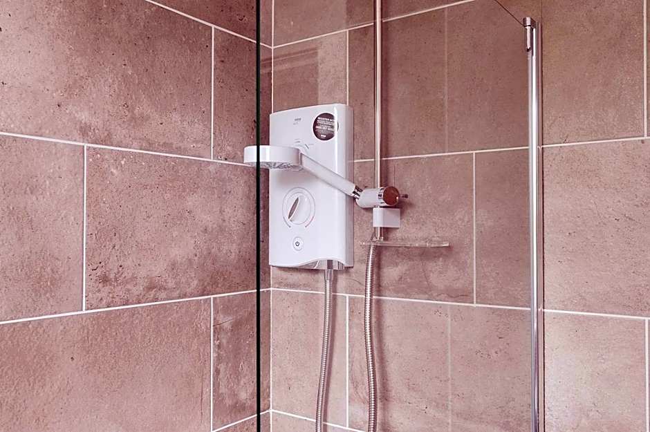 Dalkeith Three Bed Two Bath Apartment