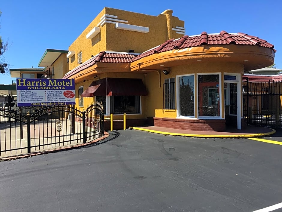 Harris Motel