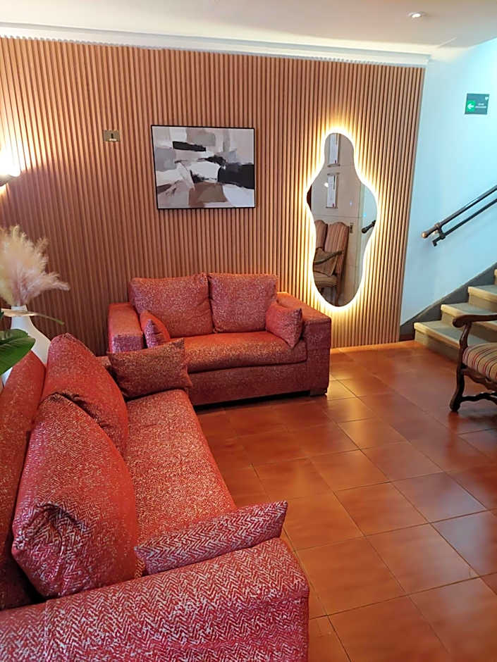 Hotel Canciller - Ex Hotel Presidente