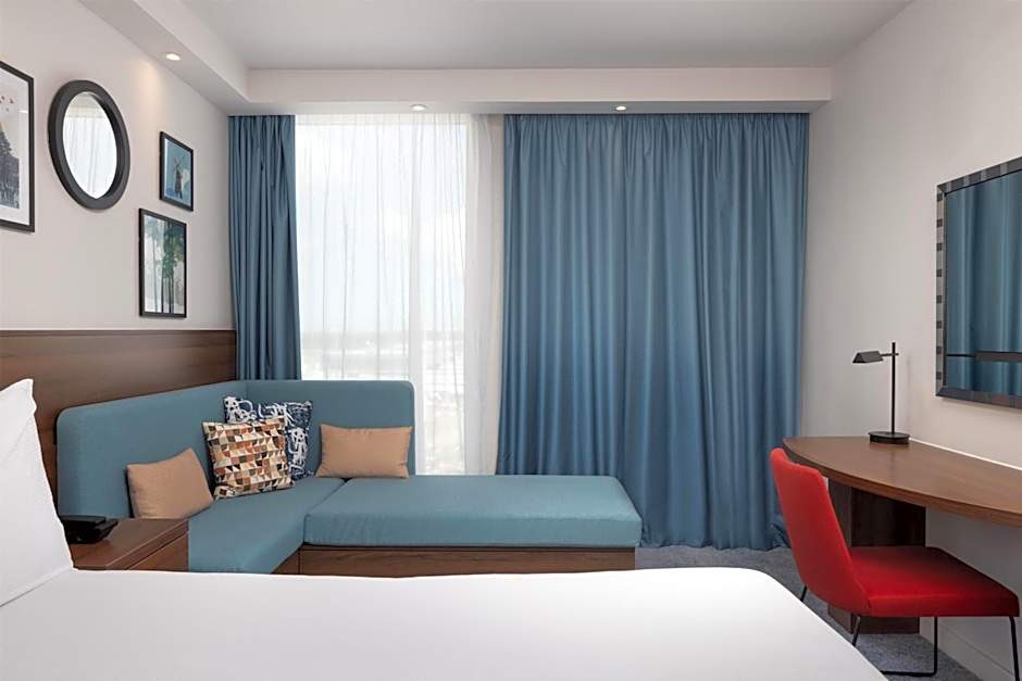 Hampton By Hilton London Stansted Airport