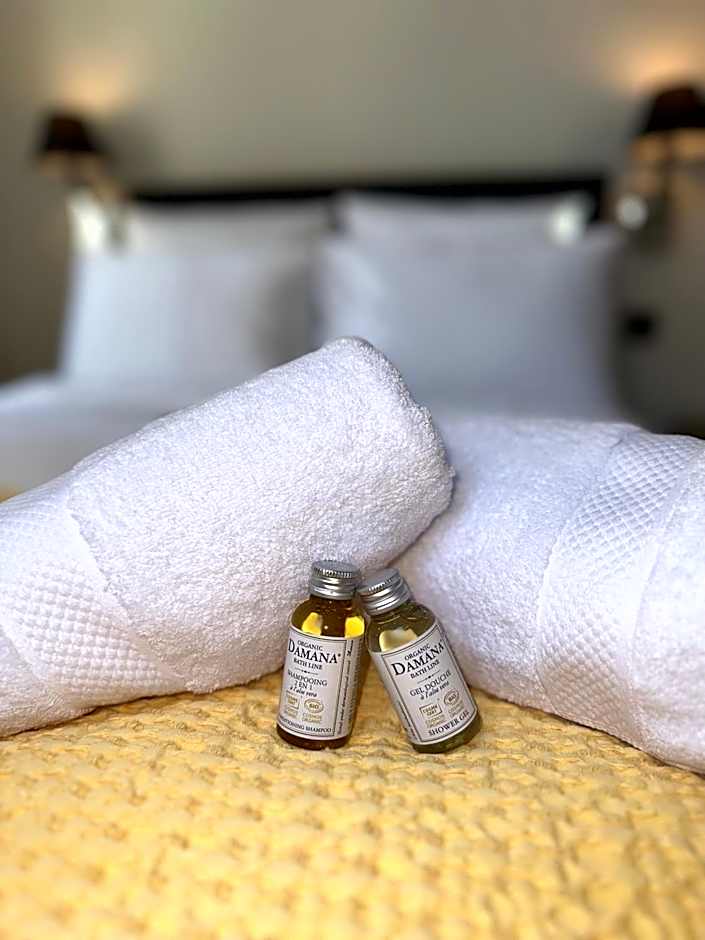 PARADISE Earth & Sea