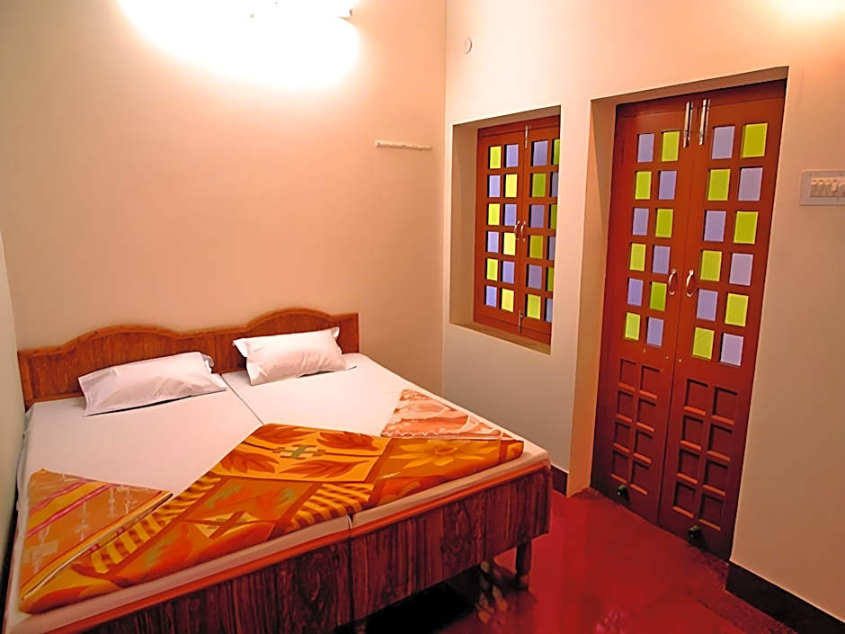 Gajanand Guest House