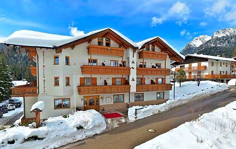 HOTEL VILLA AURORA