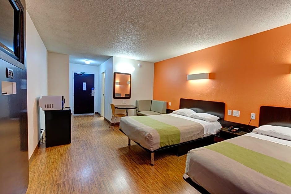 Motel 6 Houston Hobby