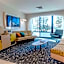 Howard Johnson by Wyndham Anaheim Hotel & Water Playground