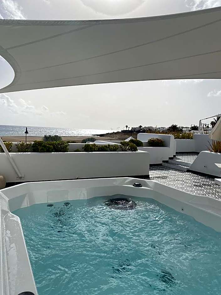 La Concha Boutique Apartments - Adults Only