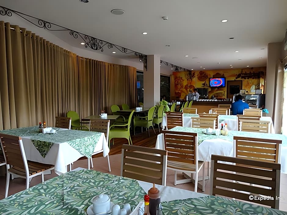 Casa Leticia Business Inn