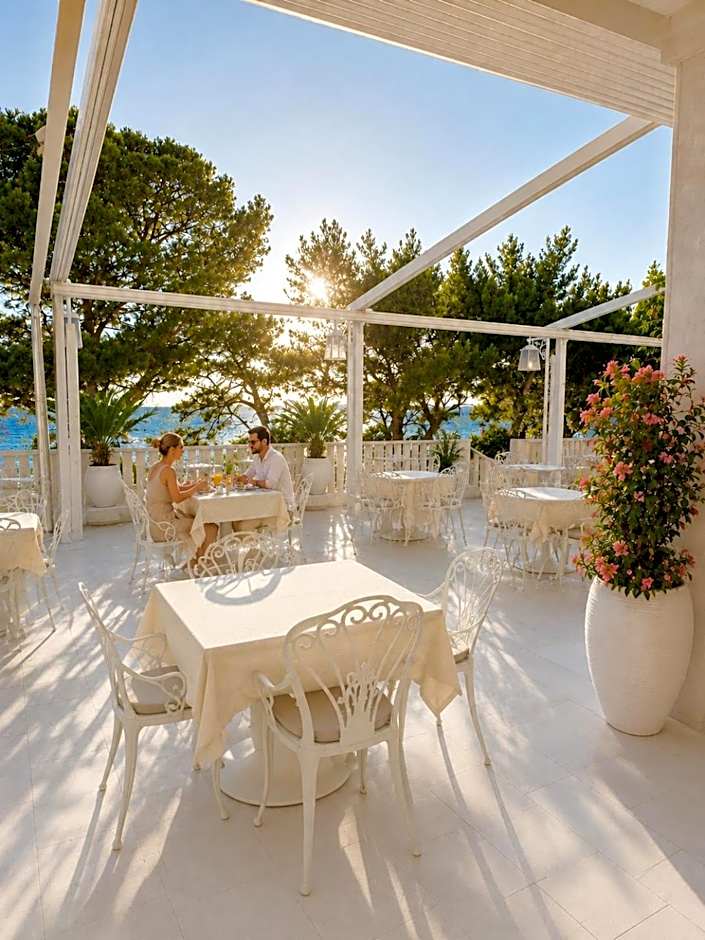 Hotel Bacchus