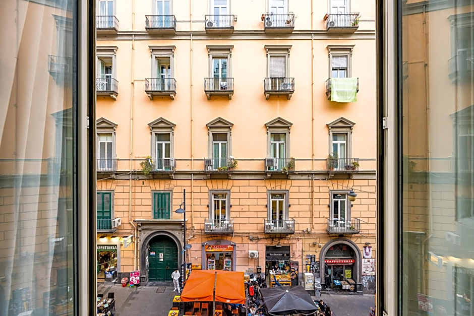Piano Nobile by Napoliapartments