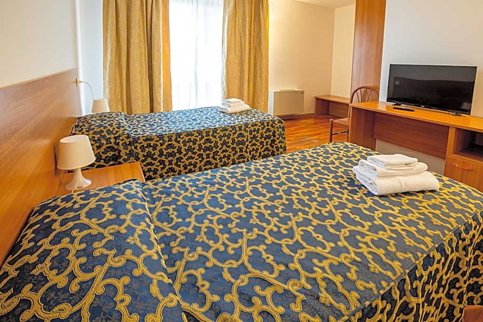 Hotel Villa Strassoldo "Ex Attianese Hotel Restaurant"