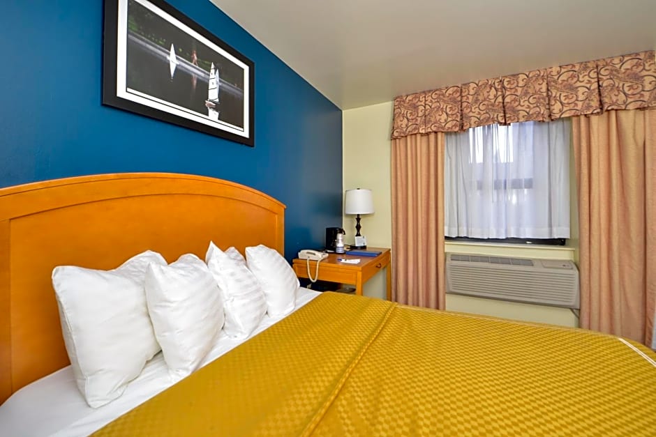 Midtown Convention Center Hotel – New York, NY
