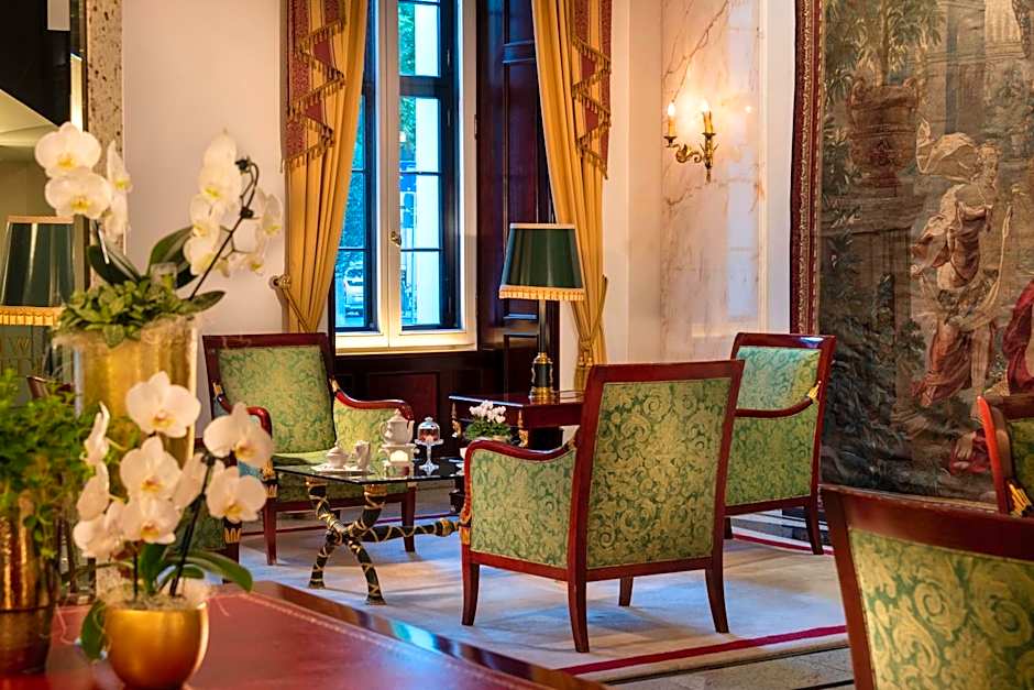 Best Western Premier Grand Hotel Russischer Hof
