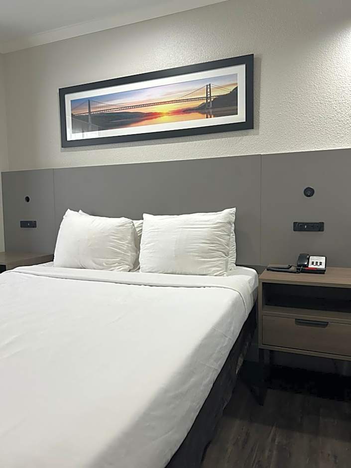 Quality Inn & Suites Santa Rosa South