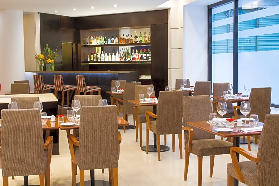 NH Buenos Aires Florida