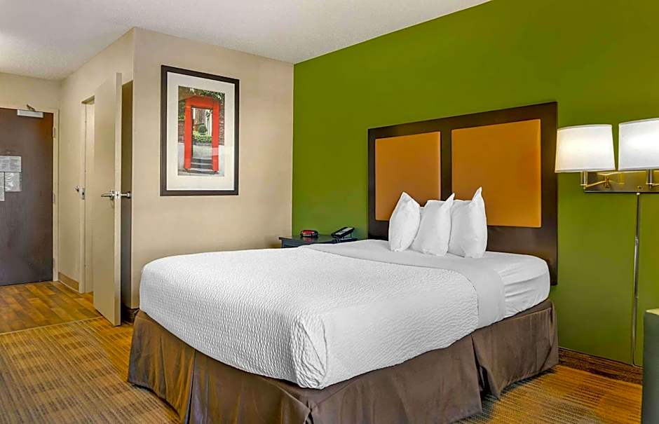 Extended Stay America Select Suites - Grand Rapids - Kentwood