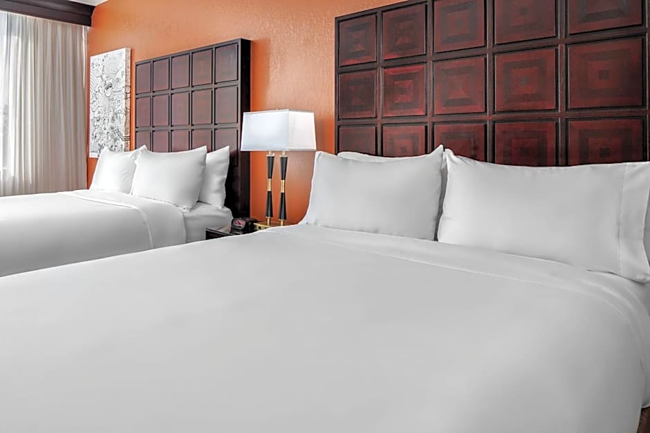 Renaissance by Marriott Indianapolis North Hotel