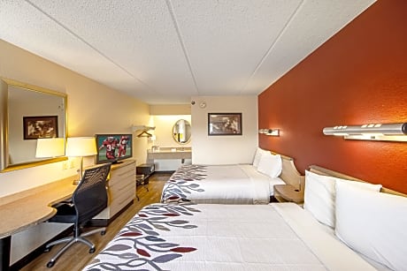 2 Full Beds Smoke-Free