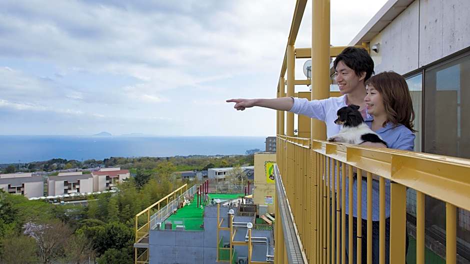 Izu-Kogen Wan Wan Paradise Condominium