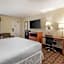 Sure Stay Hotel by Best Western East Brunswick Inn