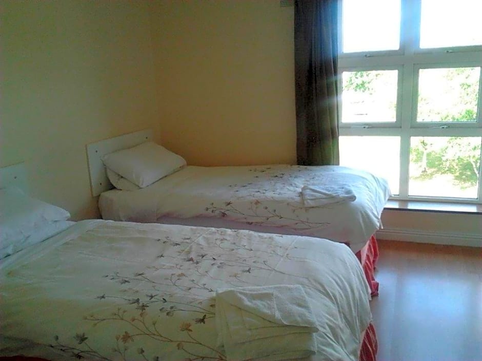 Courtbrack Accommodation - Off Campus Accommodation