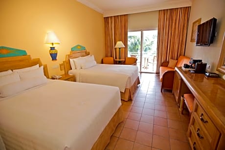 Superior Room - 4 Adults -> All Inclusive