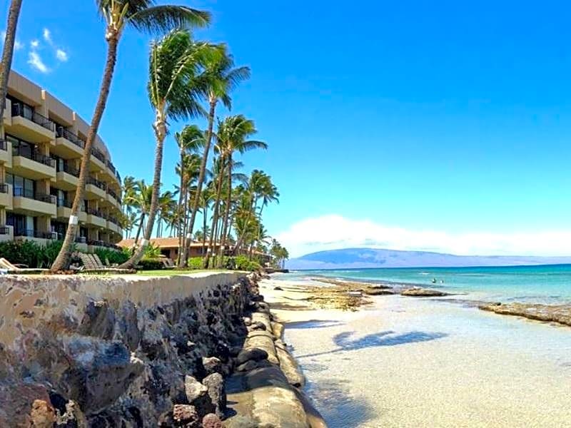 Castle Paki Maui