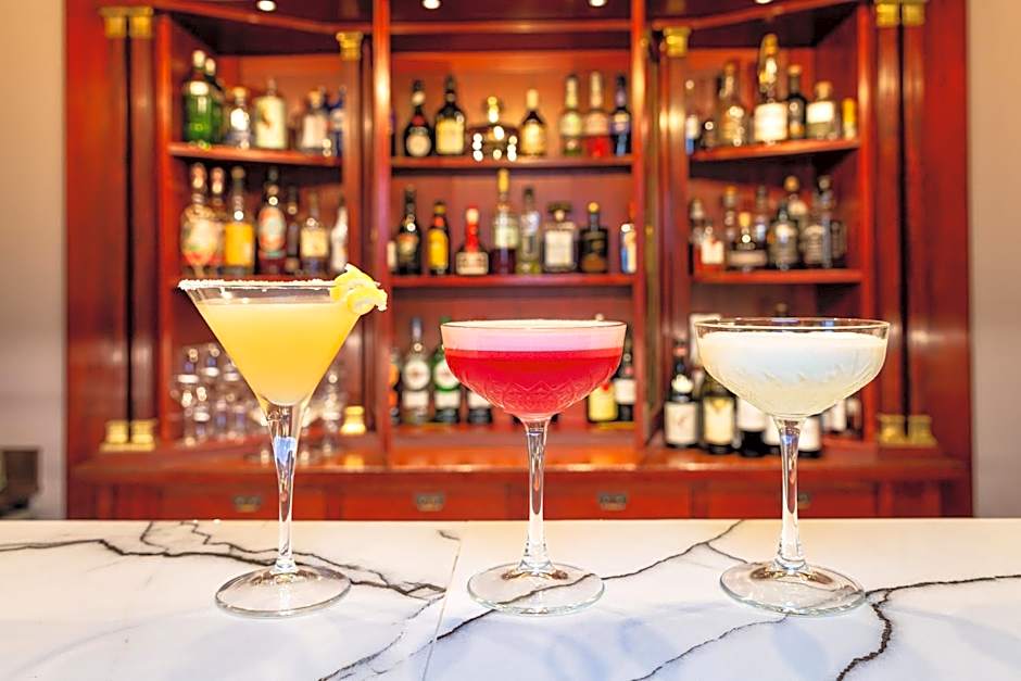 Villa Ammende Restaurant and Hotel