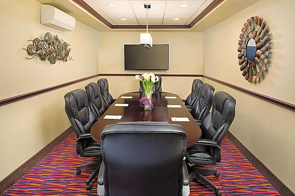 Hampton Inn By Hilton & Suites Dallas/Lewisville-Vista Ridge Mall, Tx