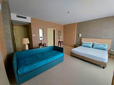 Superior Quadruple Room - Annex