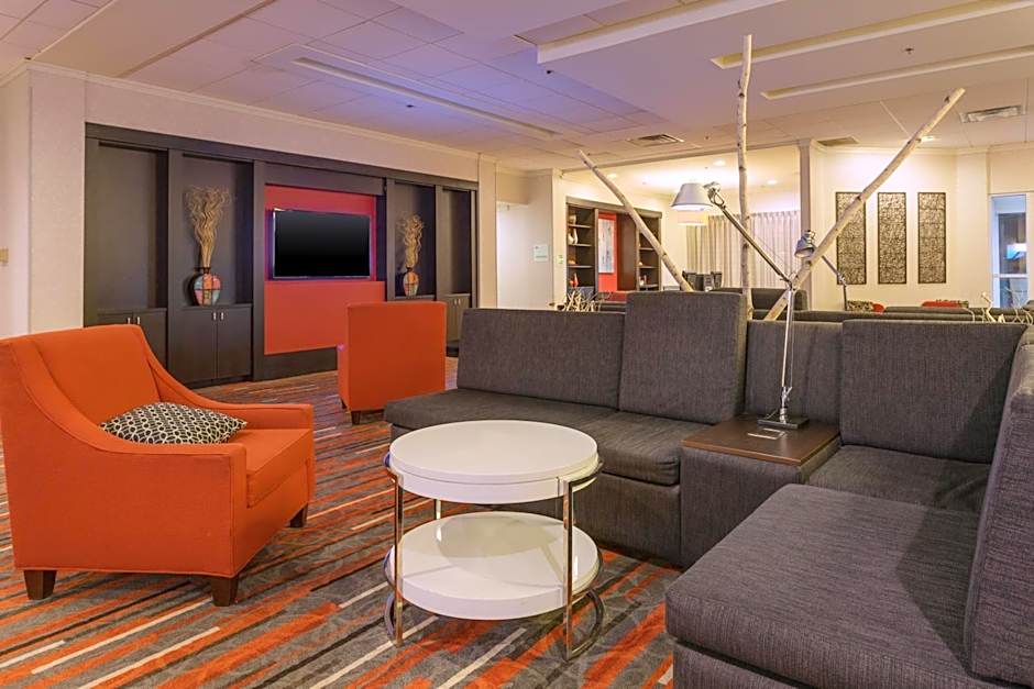 Holiday Inn Harrisburg I-81 By IHG