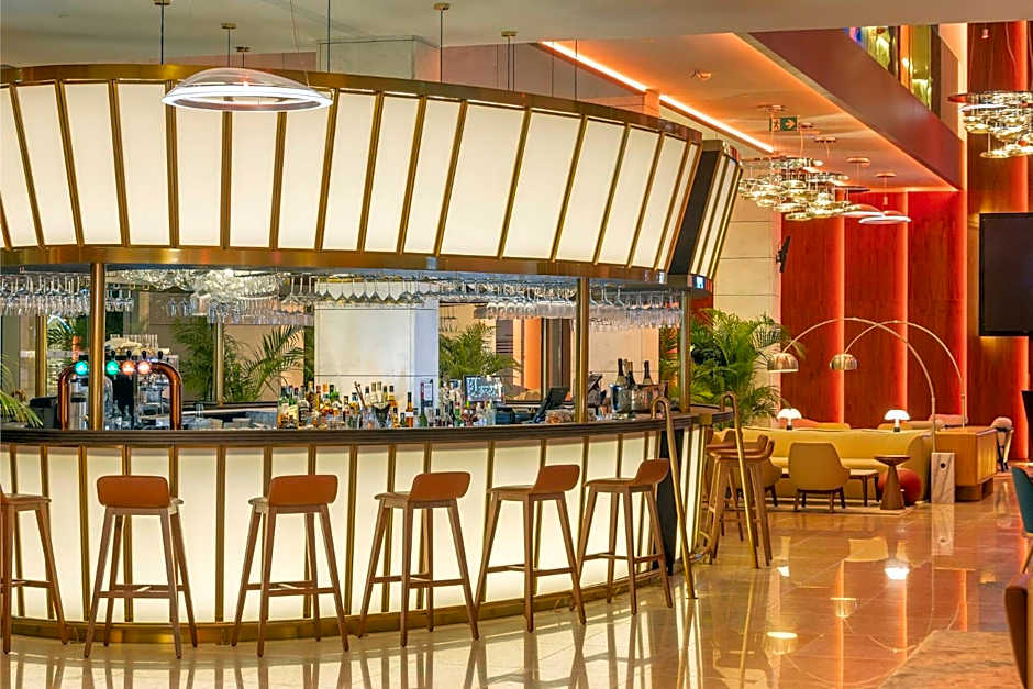 EVOLUTION Cascais-Estoril Hotel