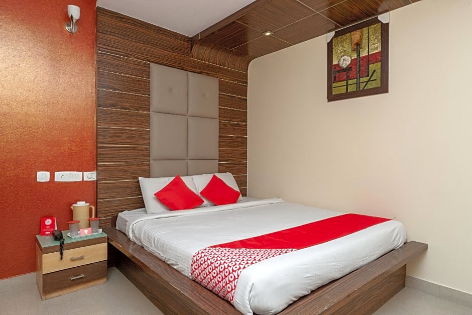 Hotel 7 Hills Inn