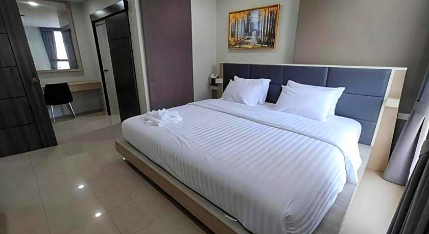 Sattahip 9 Boutique Hotel
