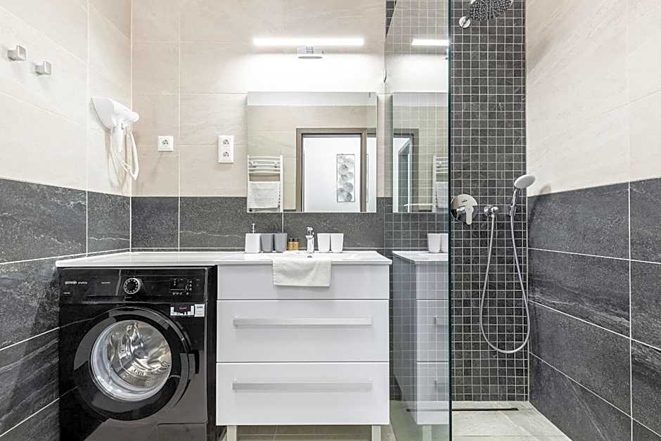 Chill 'N' Joy Boutique suites