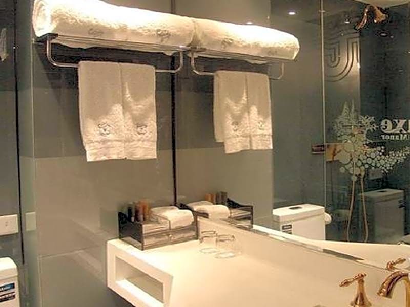 Shenzhen Baoan Luxe Manor